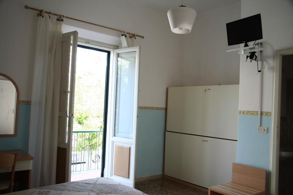 Hotel Ornella Lido di Camaiore Eksteriør bilde